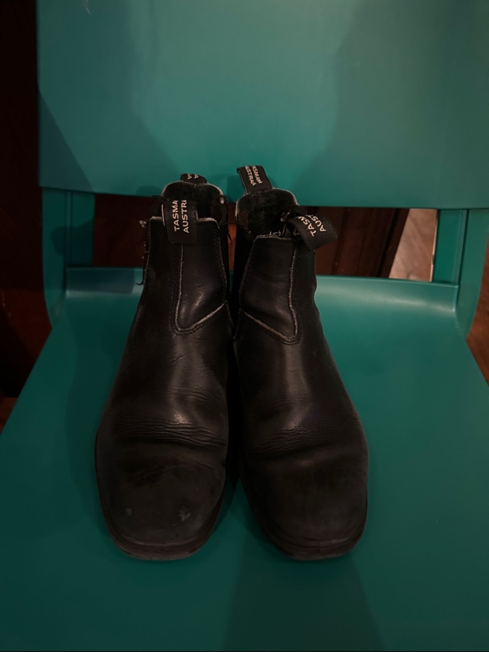 Classic Black Blundstone Chelsea Work Boots -